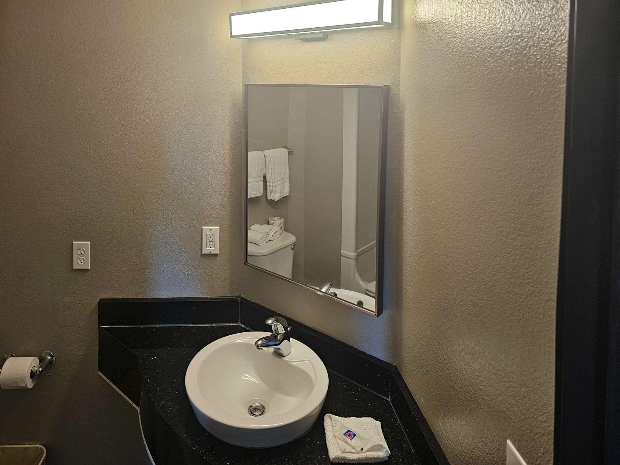Motel 6 Sinton Tx Zewnętrze zdjęcie